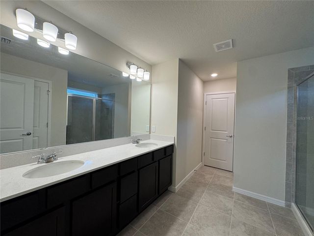 2102 CHARMING AVE AVENUE, Davenport, FL 33896