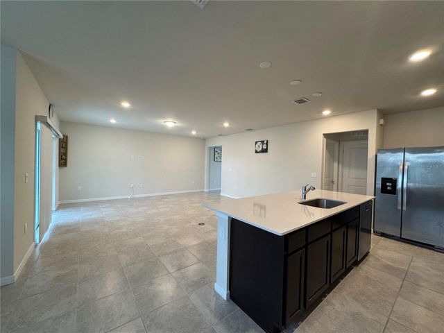 2102 CHARMING AVE AVENUE, Davenport, FL 33896