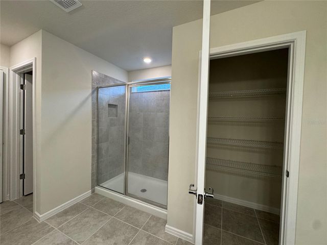 2102 CHARMING AVE AVENUE, Davenport, FL 33896