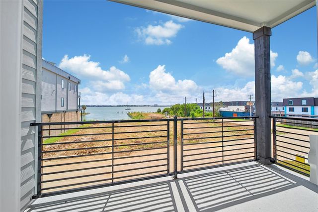 4406 Anthony Court Lane, Seabrook, TX 77586