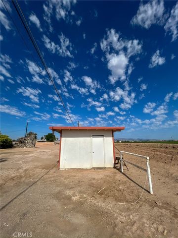 2153 Florence Blvd., Blythe, CA 92225