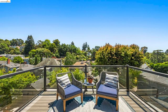 791 Santa Ray Avenue, Oakland, CA 94610