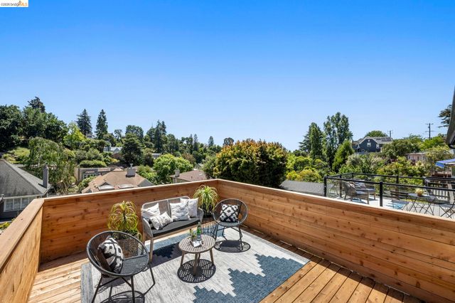 791 Santa Ray Avenue, Oakland, CA 94610