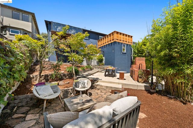791 Santa Ray Avenue, Oakland, CA 94610