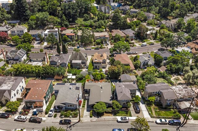 791 Santa Ray Avenue, Oakland, CA 94610
