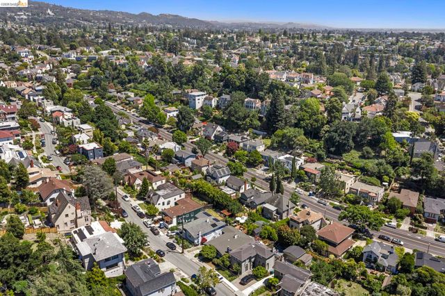 791 Santa Ray Avenue, Oakland, CA 94610