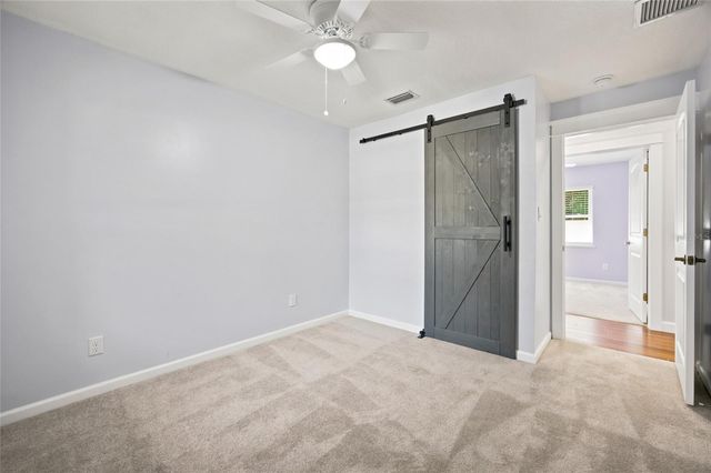 21 OAK COURT, Eustis, FL 32726
