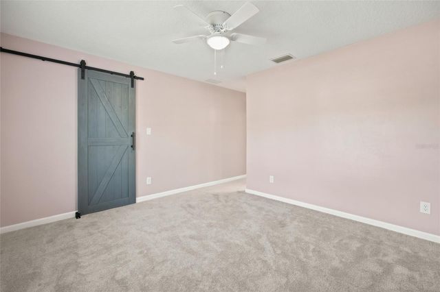 21 OAK COURT, Eustis, FL 32726