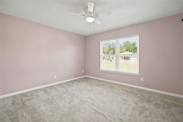 21 OAK COURT, Eustis, FL 32726