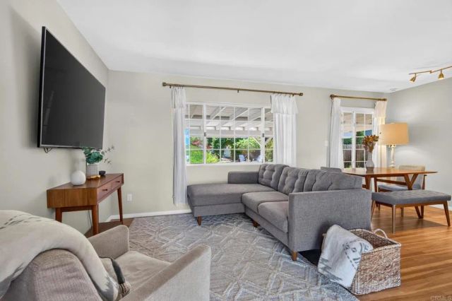 4829 Alfred Avenue, San Diego, CA 92120