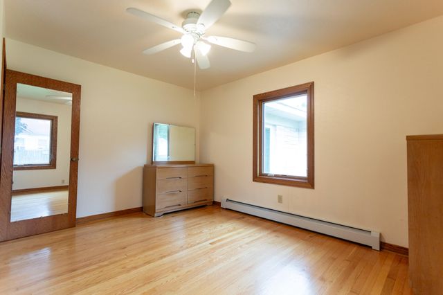 601 E Main Street, La Crosse, IN 46348