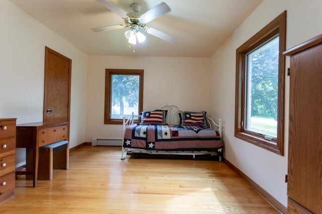 601 E Main Street, La Crosse, IN 46348