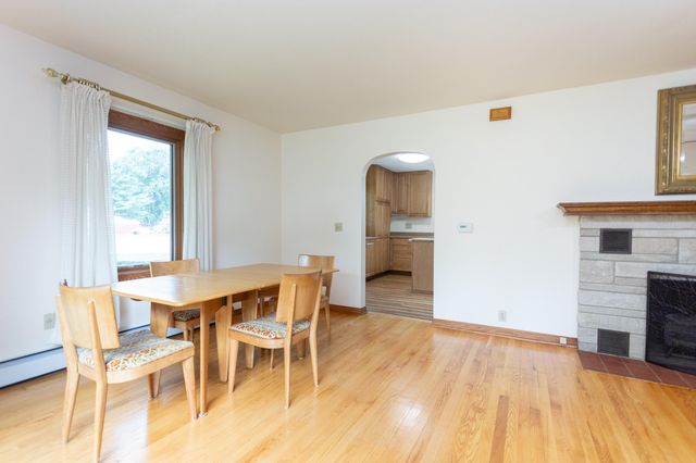 601 E Main Street, La Crosse, IN 46348