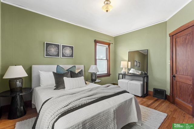 3079 S 34th Street, Omaha, NE 68105