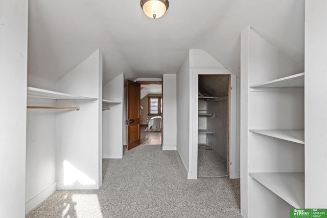 3079 S 34th Street, Omaha, NE 68105