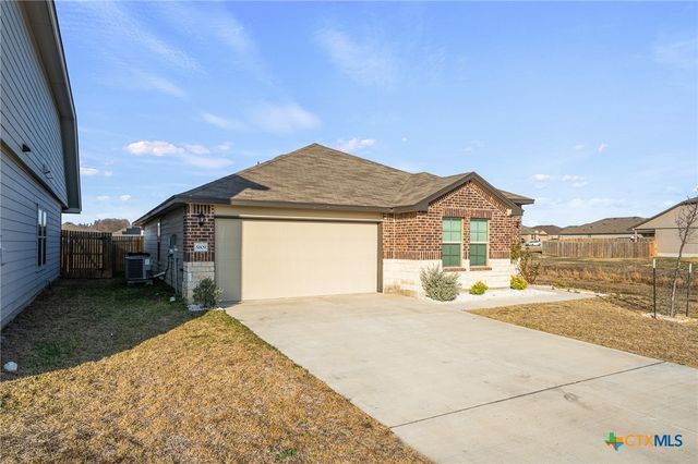 5809 Harriet Tubman Avenue, Killeen, TX 76543