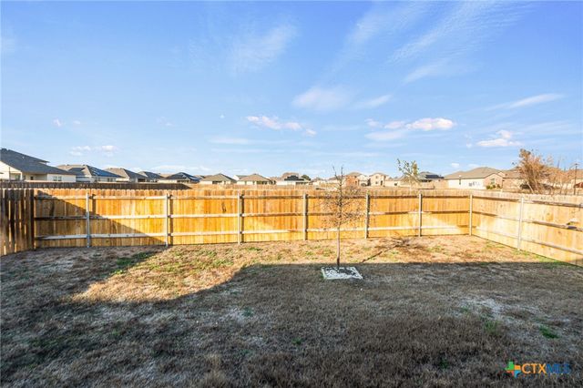 5809 Harriet Tubman Avenue, Killeen, TX 76543