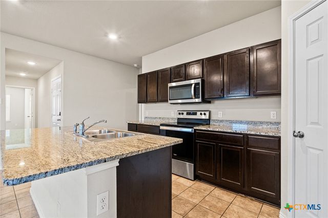 5809 Harriet Tubman Avenue, Killeen, TX 76543