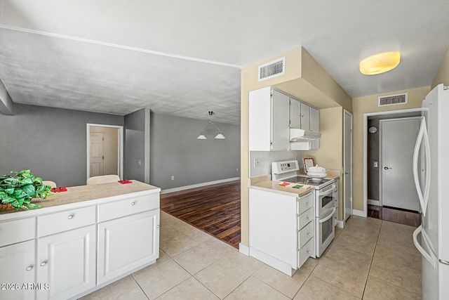 13239 W SHADOW HILLS Drive, Sun City West, AZ 85375
