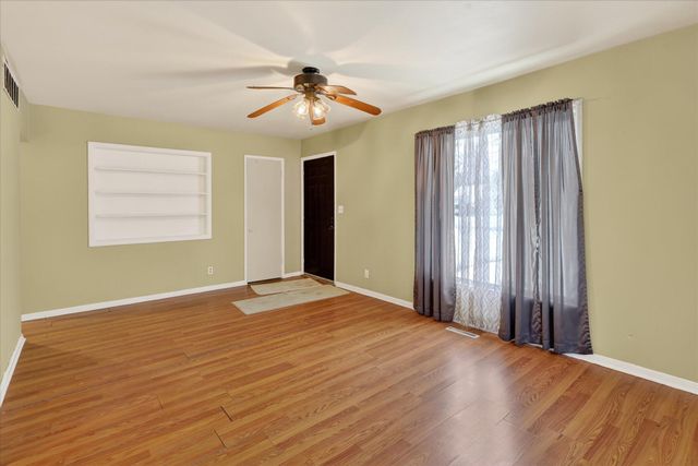 1014 Hall Street, Albion, MI 49224