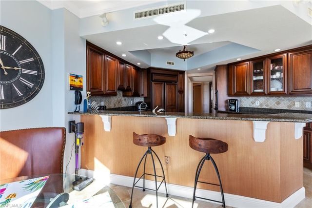 1060 Borghese LN 1506, Naples, FL 34114