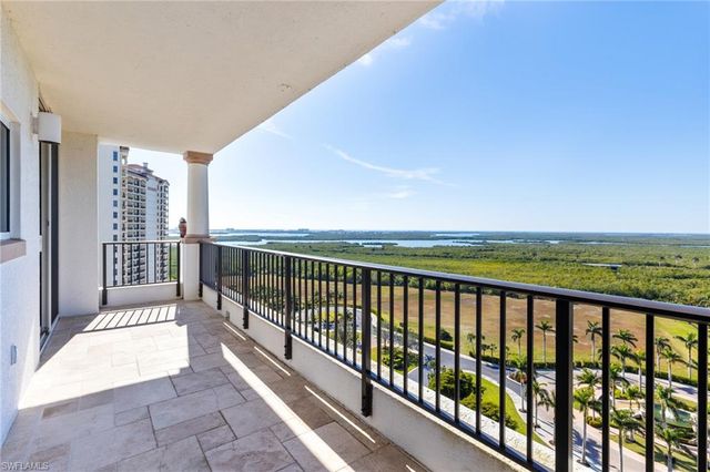 1060 Borghese LN 1506, Naples, FL 34114