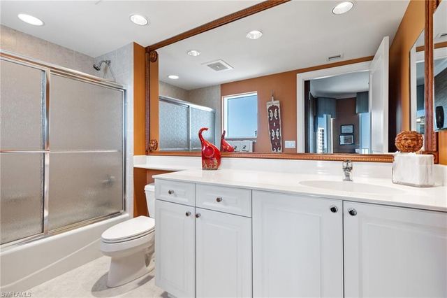 1060 Borghese LN 1506, Naples, FL 34114