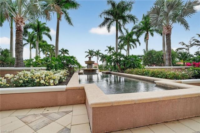 1060 Borghese LN 1506, Naples, FL 34114