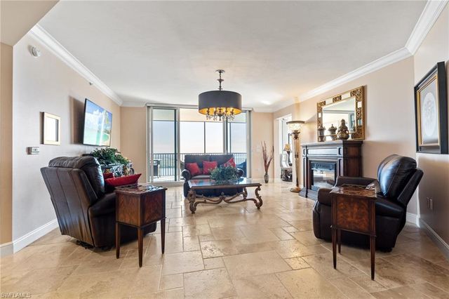 1060 Borghese LN 1506, Naples, FL 34114