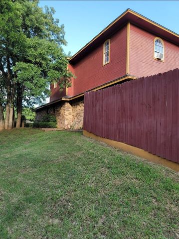 4330 Willow Bend, Arlington, TX 76107