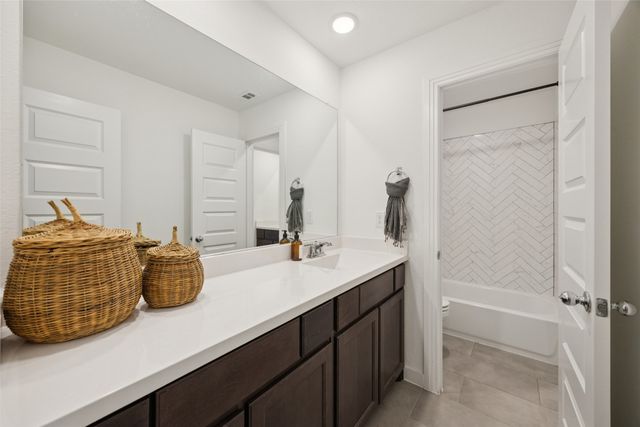 448 Wildwood Court, Waxahachie, TX 75165