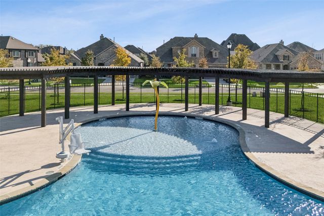 448 Wildwood Court, Waxahachie, TX 75165