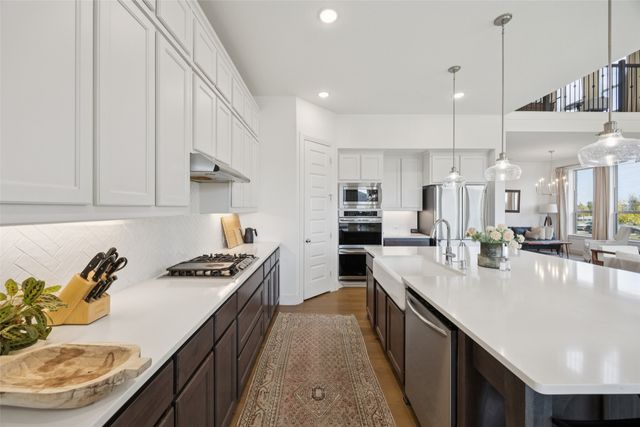 448 Wildwood Court, Waxahachie, TX 75165