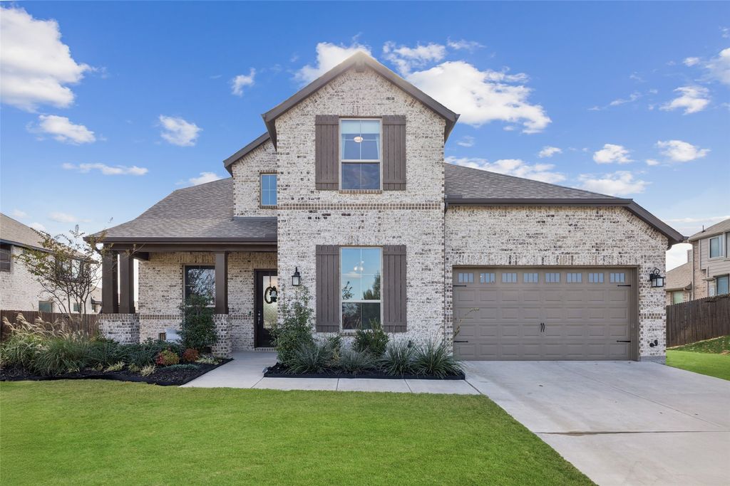 448 Wildwood Court, Waxahachie, TX 75165