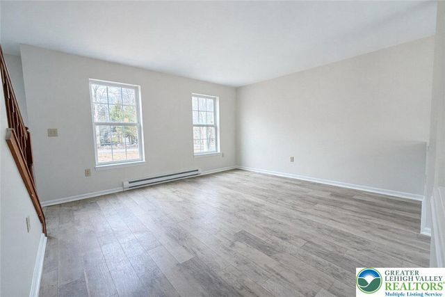 94 Oneida Trail, Penn Forest Twp, PA 18210