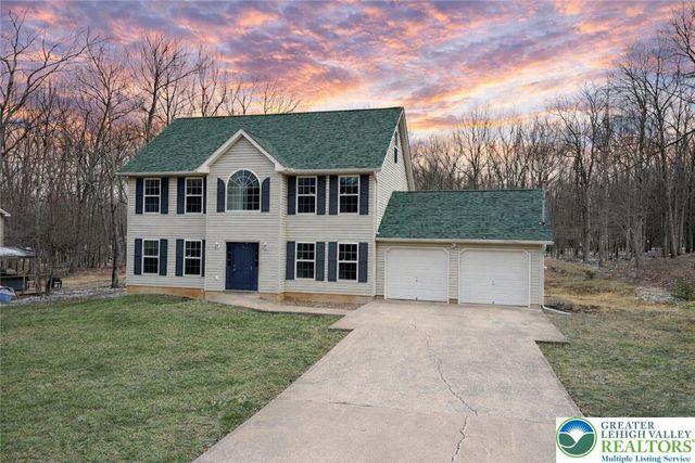 94 Oneida Trail, Penn Forest Twp, PA 18210