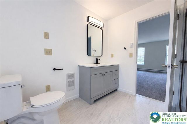 94 Oneida Trail, Penn Forest Twp, PA 18210