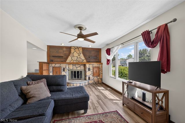 980 E 347th Street, Eastlake, OH 44095