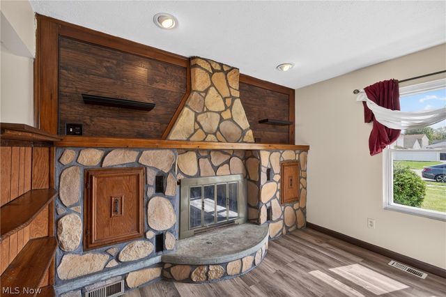 980 E 347th Street, Eastlake, OH 44095