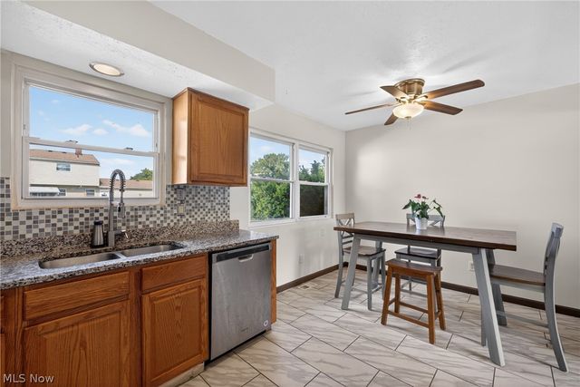 980 E 347th Street, Eastlake, OH 44095