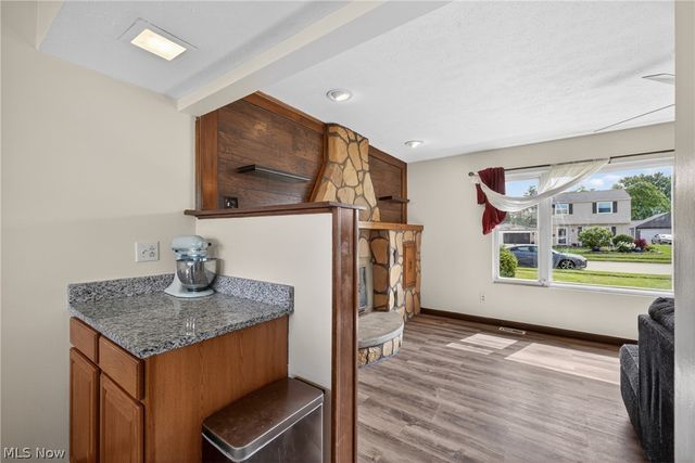 980 E 347th Street, Eastlake, OH 44095