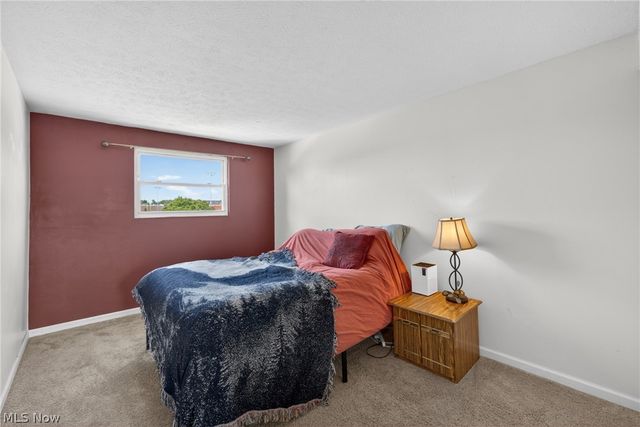 980 E 347th Street, Eastlake, OH 44095