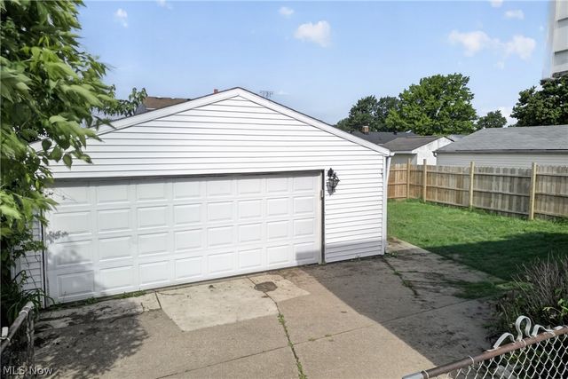 980 E 347th Street, Eastlake, OH 44095