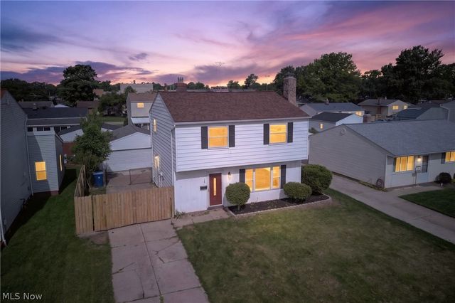 980 E 347th Street, Eastlake, OH 44095