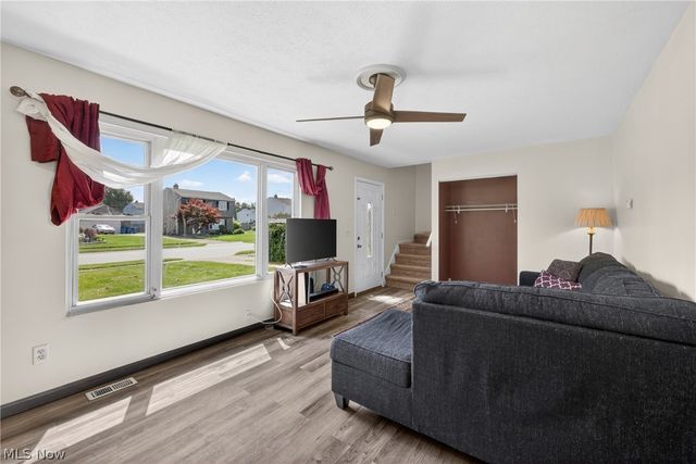 980 E 347th Street, Eastlake, OH 44095