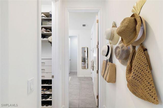 14571 Topsail DR, Naples, FL 34114