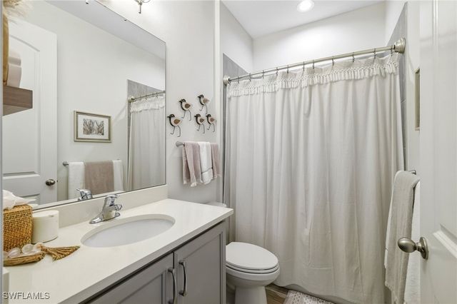 14571 Topsail DR, Naples, FL 34114