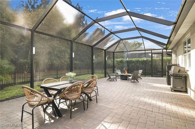 14571 Topsail DR, Naples, FL 34114