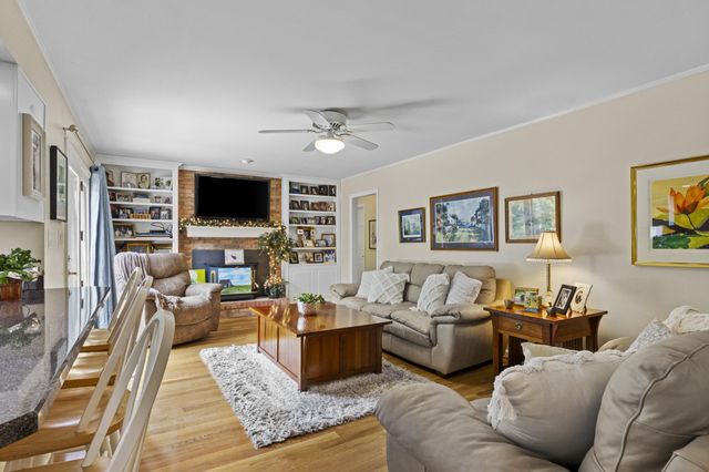 18 Casa Landa Way, Winchester, KY 40391