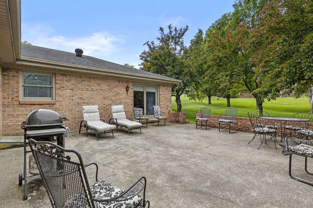 18 Casa Landa Way, Winchester, KY 40391
